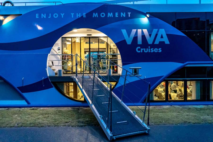 Viva Cruises